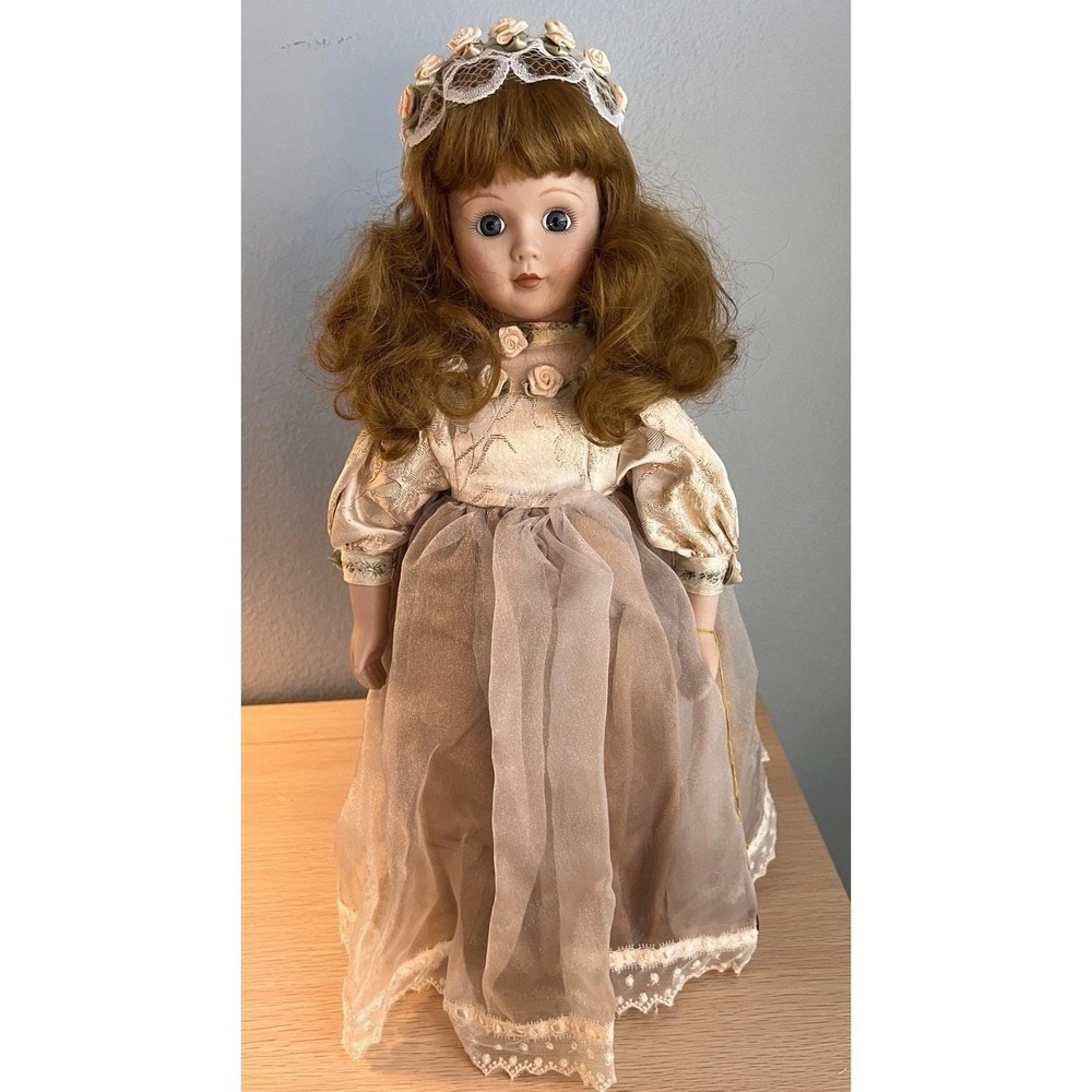 Vintage 18" Royal Heirloom Collection Strawberry Blond Doll Princess W/ Stand